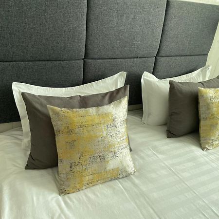 Altyn Adam Hotel 페트로파블롭스크 외부 사진