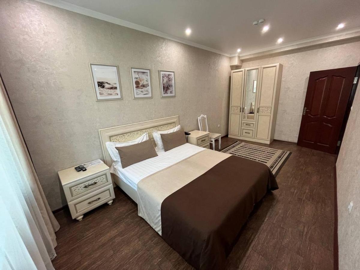 Altyn Adam Hotel 페트로파블롭스크 외부 사진