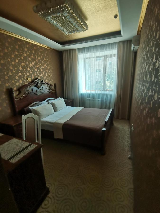 Altyn Adam Hotel 페트로파블롭스크 외부 사진