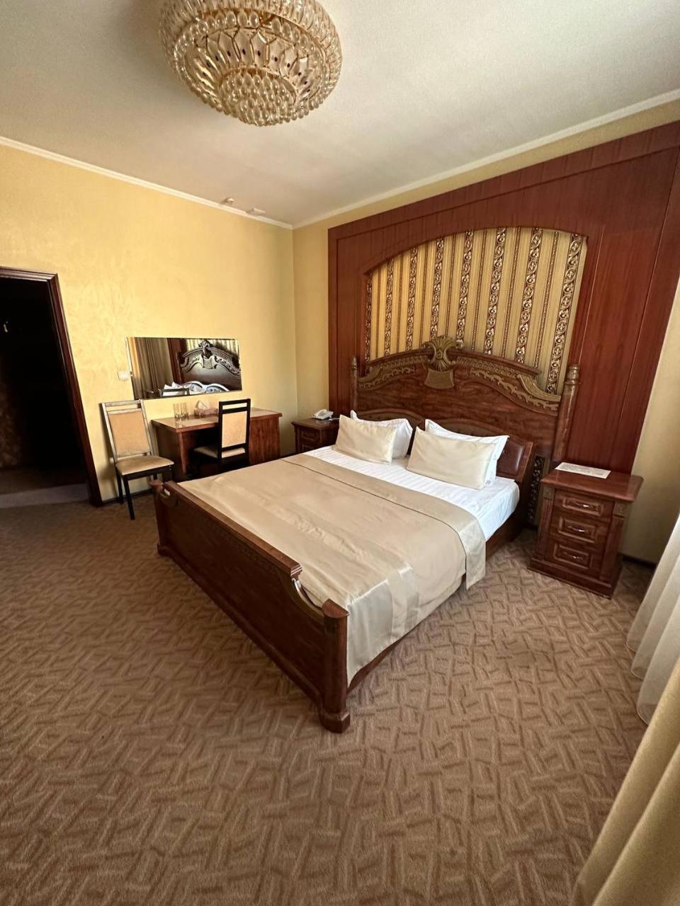 Altyn Adam Hotel 페트로파블롭스크 외부 사진