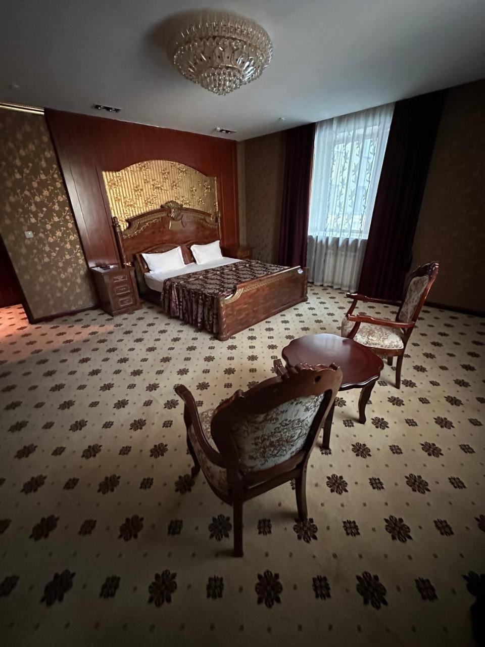 Altyn Adam Hotel 페트로파블롭스크 외부 사진