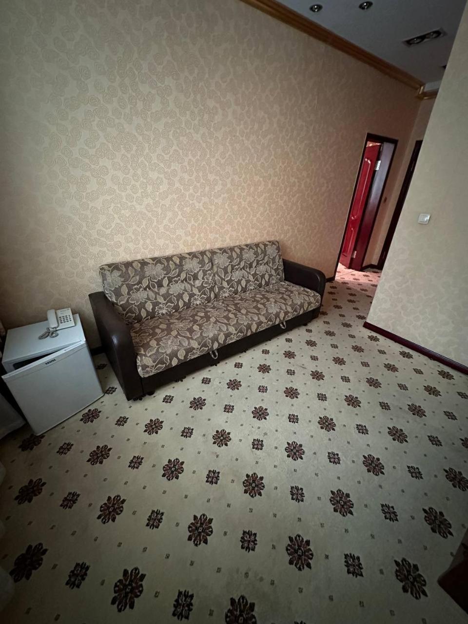 Altyn Adam Hotel 페트로파블롭스크 외부 사진