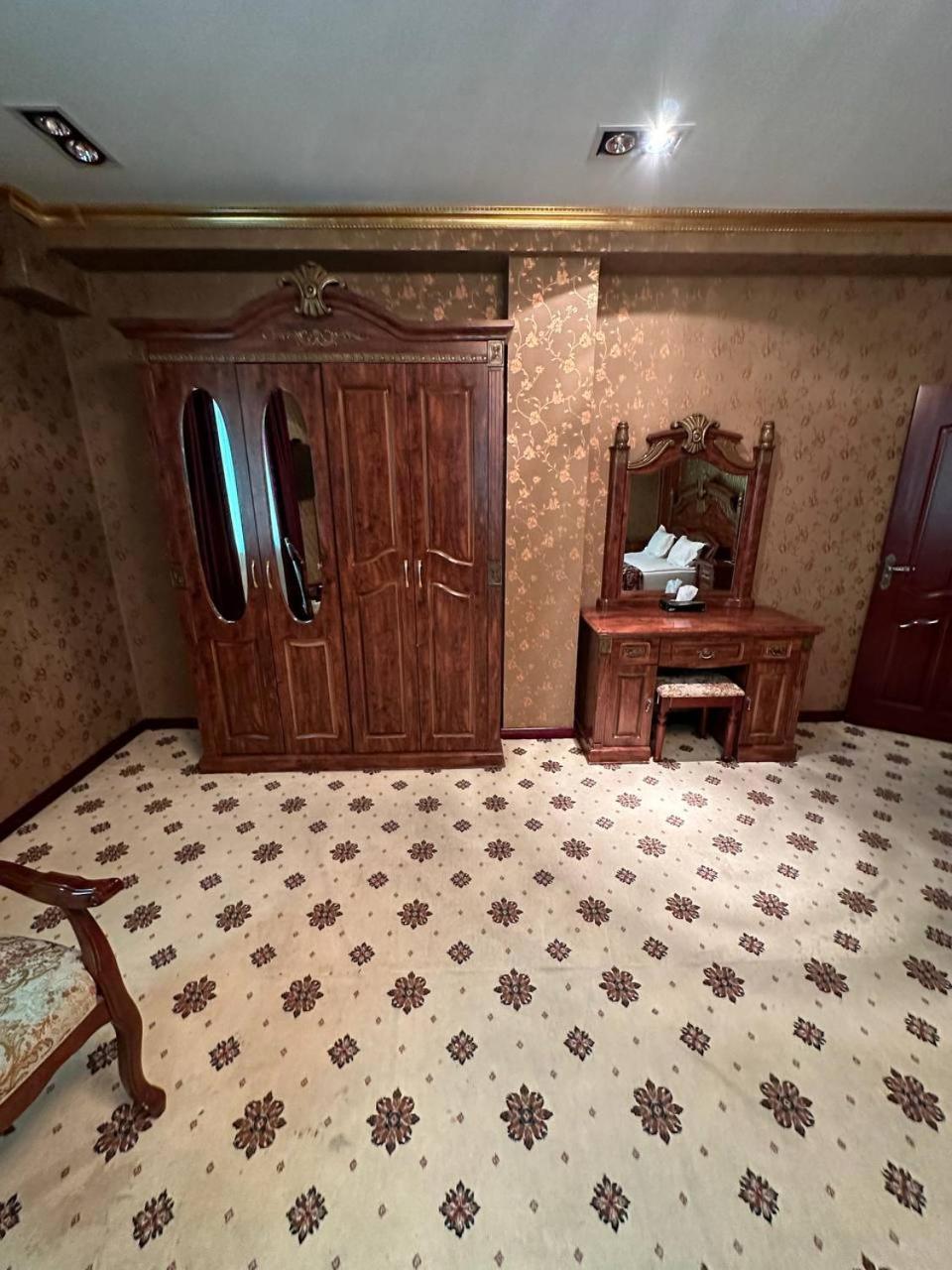 Altyn Adam Hotel 페트로파블롭스크 외부 사진