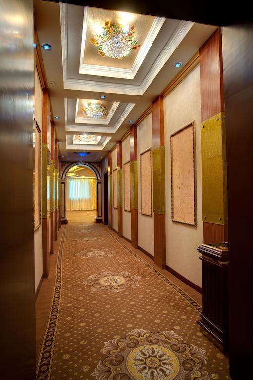 Altyn Adam Hotel 페트로파블롭스크 외부 사진